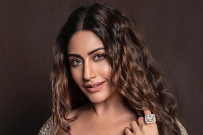 TV Actress Surbhi Chandna