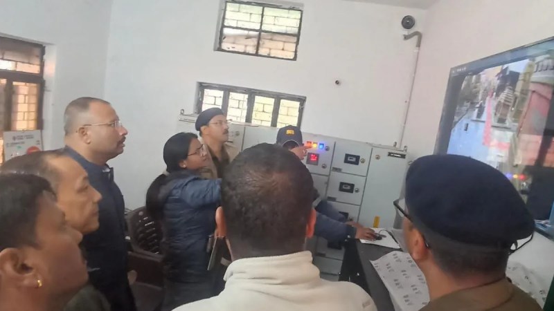 The safety audit has revealed several shortcomings in the security of Jageshwar Dham