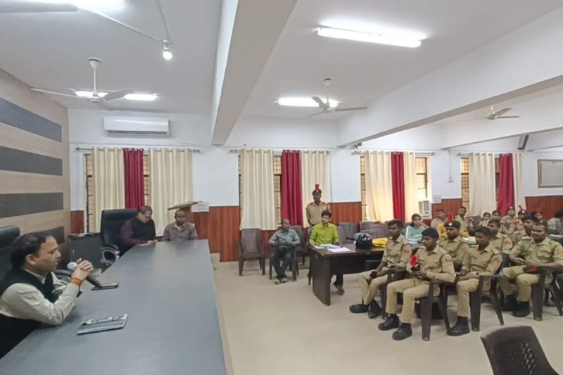 Up news, SIR फॉर्म