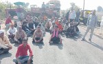 Villagers erupted in anger, blocking Khurai-Rahatgarh road to prevent illegal liquor sales.