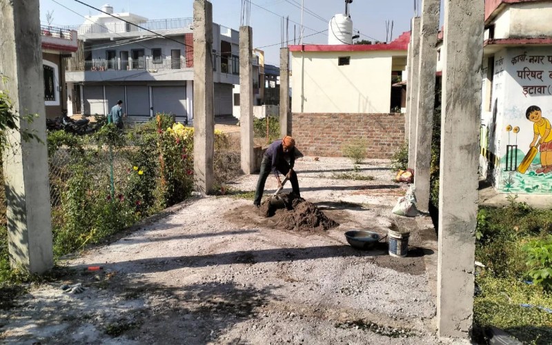 After the cancellation of the tender, the contractor started the work, but was stopped.