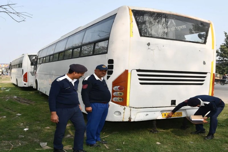 'Double game' costs the government millions: Tax evasion using fake number plates