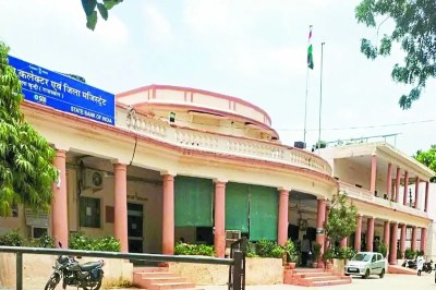 क्या आपका नाम 2002 की मतदाता सूची में है? बीएलओ घर-घर जाकर देगा गणना प्रपत्र