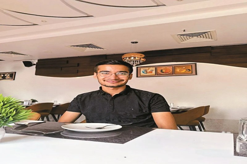 CG News: सीए फाइनल में गोबरा नवापारा के विवेक लालवानी ने किया टॉप, बताई अपनी अध्ययन रणनीति