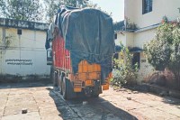 CG News: धान खरीदी से पहले अवैध व्यापार पर कड़ी कार्रवाई, महाराष्ट्र से 303 क्विंटल परिवहन, मंडी के सामने जब्त