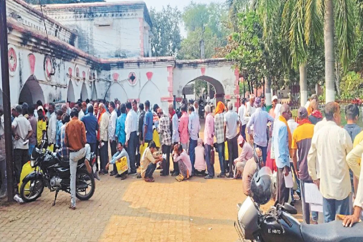 Dhan Kharidi: राजनांदगांव के 1116 किसान परेशान, पंजीयन से चूके, अब नहीं बेच पाएंगे धान!