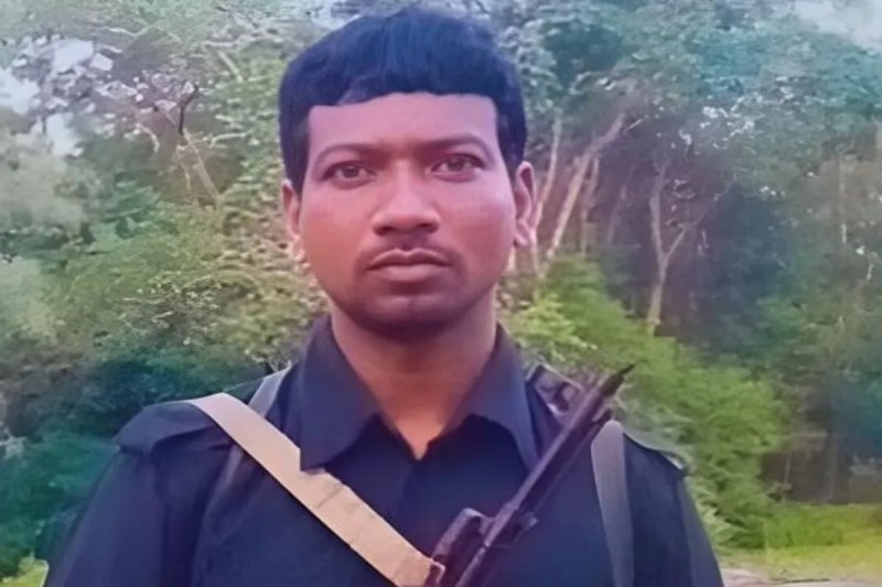 CG Naxal Encounter:1 करोड़ के इनामी नक्सली कमांडर हिड़मा का खेल खत्म, 31 नक्सलियों को गिरफ्तार भी किया गया