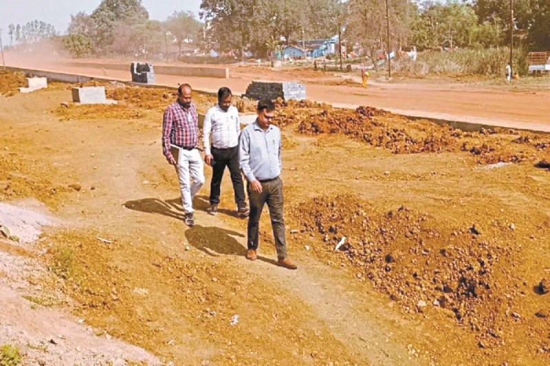 Dhamtari News: धमतरी में जल्द शुरू होगी बड़ी रेल लाइन, रेलवे के अधिकारियों ने स्टेशन का किया अवलोकन