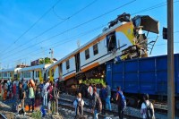 Train Accident: बिलासपुर ट्रेन हादसा, लोको पायलेट पायलट 11 की मौत, 20 लोग गंभीर रूप से घायल, बोगियों को काटकर निकाला शव