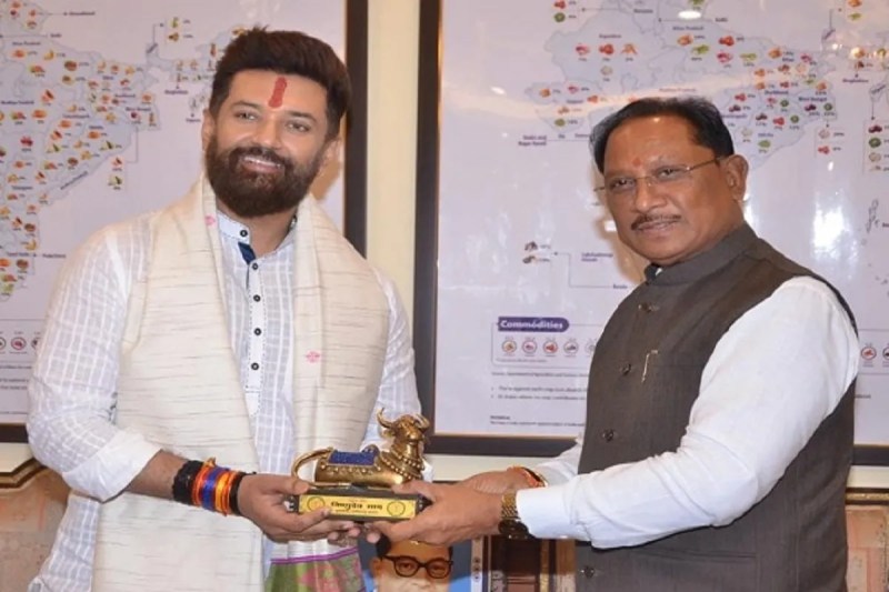 CG News: मुख्यमंत्री विष्णुदेव साय की केंद्रीय मंत्री चिराग पासवान के साथ अहम मुलाकात, राज्य में खाद्य प्रसंस्करण को मिलेगी नई दिशा