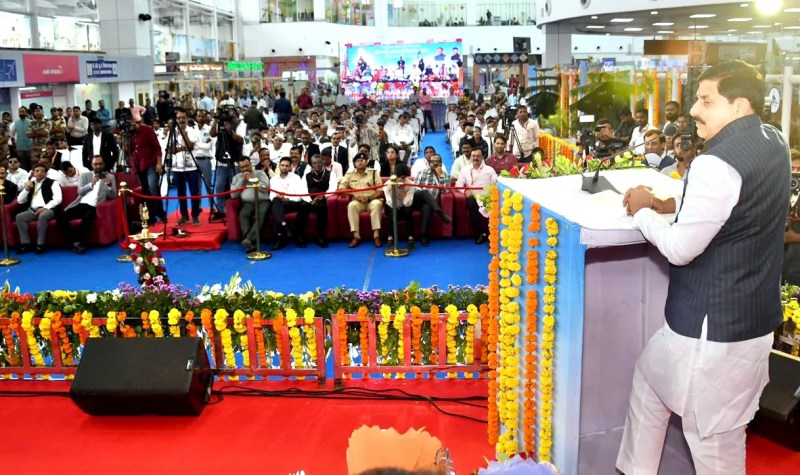 सीएम मोहन यादव ने इंट्रा स्टेट एयर सर्विसेज का शुभारंभ किया