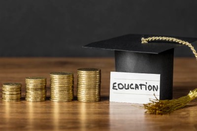 ladli laxmi yojana scholarship 23000 girls topper reward mp news