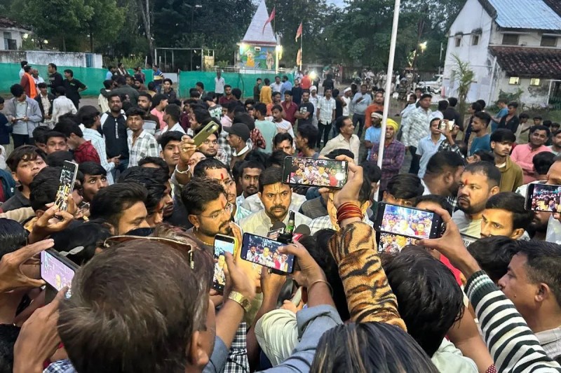 buffalo calf slaughter controversy gosevaks protest kasai mandi mp news