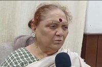 former mla shabnam mausi denied rest house entry Kinnar Mahasammelan mp news