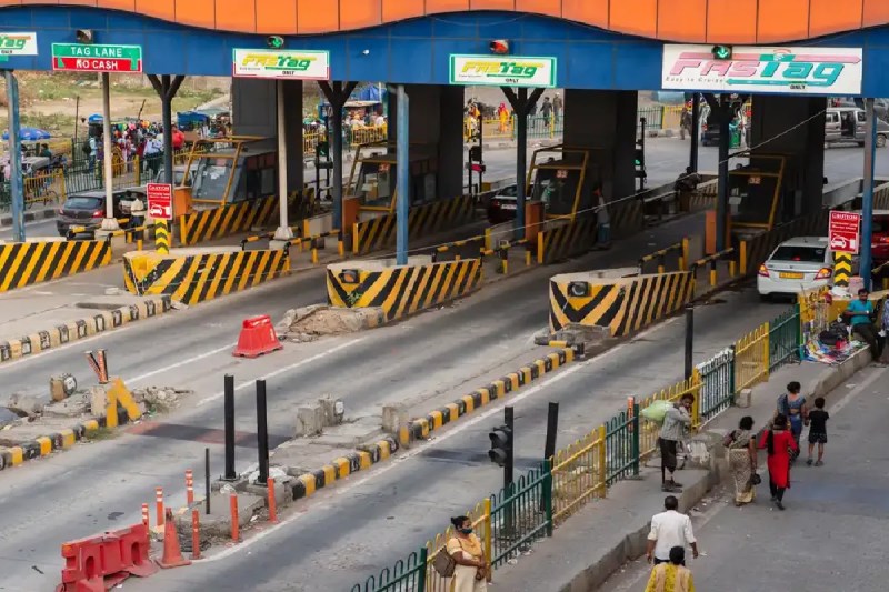 automatic e-challan system 2026 hsrp camera scan datia mp news