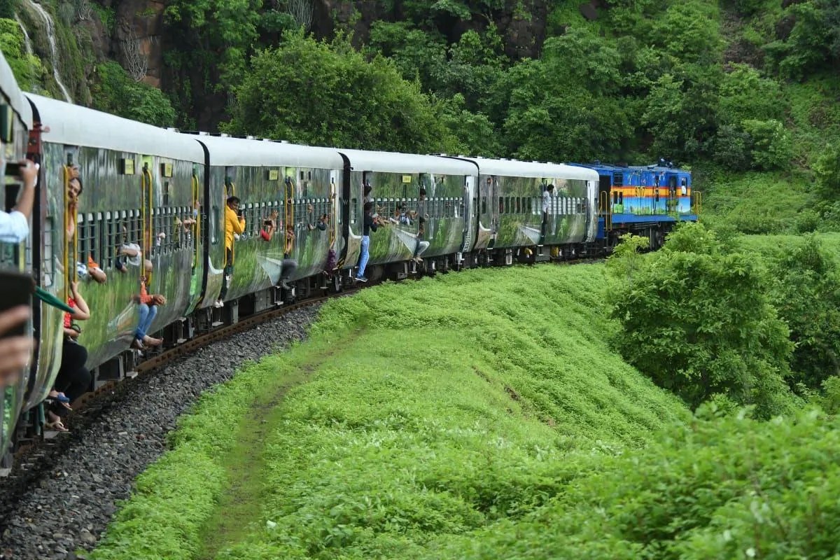 patalpani-kalakund heritage train suspended broad gauge construction mp news