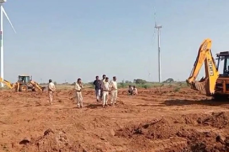 attack on forest department team stone pelting land dispute mp news