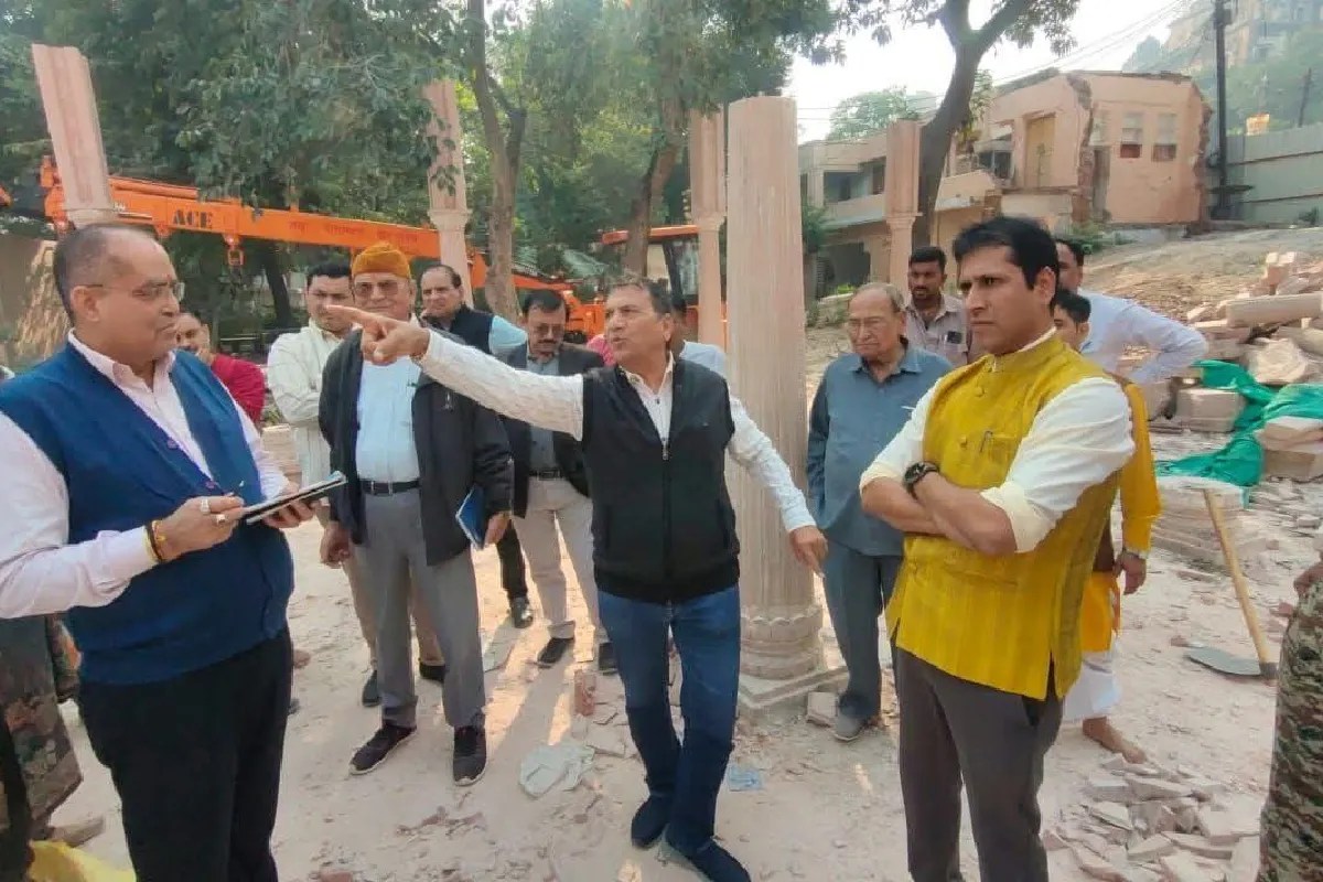 Pitambara Peeth gate collapse datia illegal construction collector action mp news