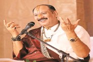 Pandit Pradeep Mishra: पंडित प्रदीप मिश्रा की कथा में पैसों को लेकर विवाद, मचा हड़कंप पुलिस ने कराया शांत