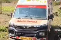 illegal liquor smuggling 108 ambulance khargone police action mp news