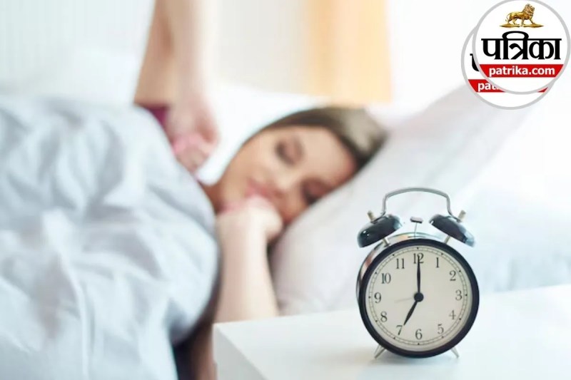 night owls vs early birds,chronotype science, sleep cycle and productivity, creative night owls research,