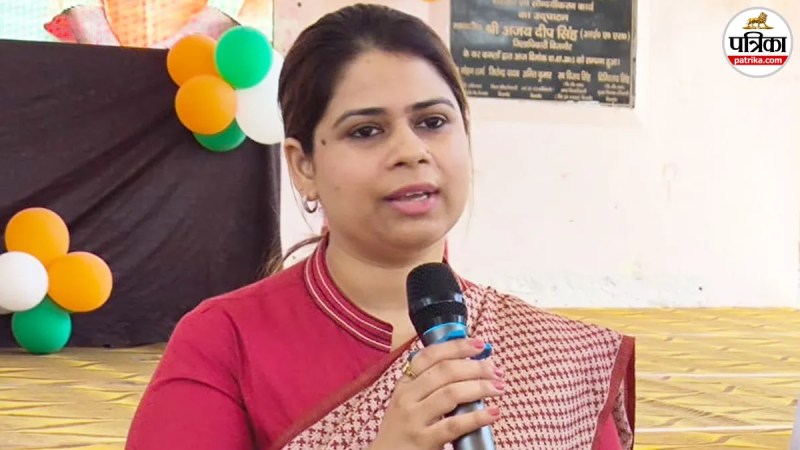 high court issued warrant against bijnor dm jasjit kaur