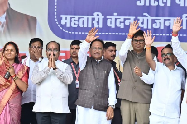 CG News: छत्तीसगढ़ में महिला शक्ति की नई उड़ान, 'महतारी' बनीं आत्मनिर्भरता  और बदलाव की प्रतीक