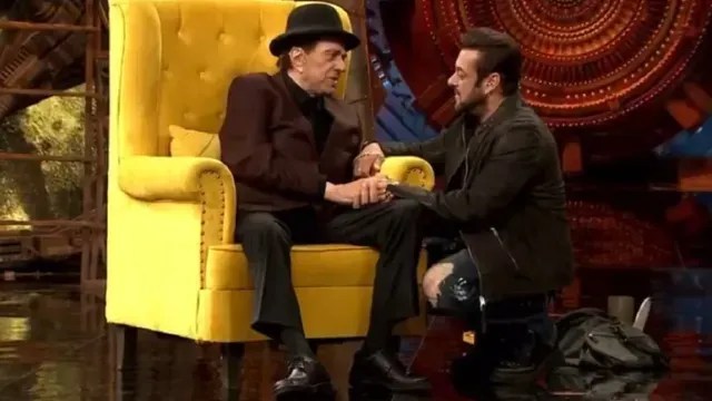 Salman Khan Emotional Dharmendra Death