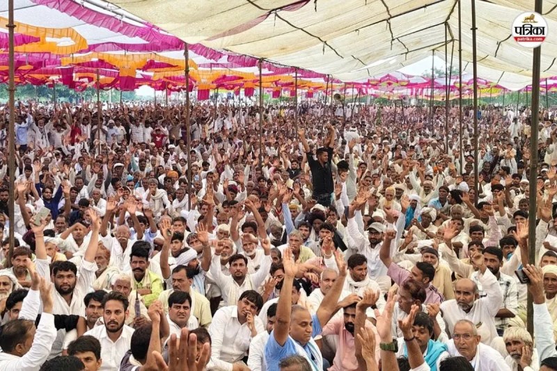 protest-against-Dungri-Dam