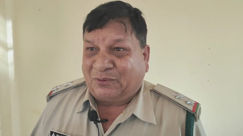 MLA supporters in Rajgarh threatened to cut off an officer's genitals