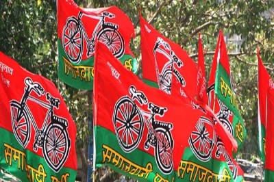 gayatri prasad prajapati granted parole know all about former samajwadi party minister lucknow