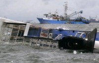 Ship sinks in Indonesia