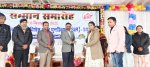 प्रदेश के प्रथम 10 जिलों में स्थान प्राप्त करने पर बीएलओ सहित पूरी टीम का किया गया सम्मान