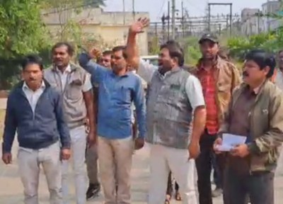 किसानों ने किया प्रदर्शन