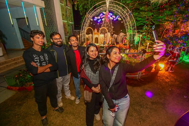 Churches and home ready for christmas 