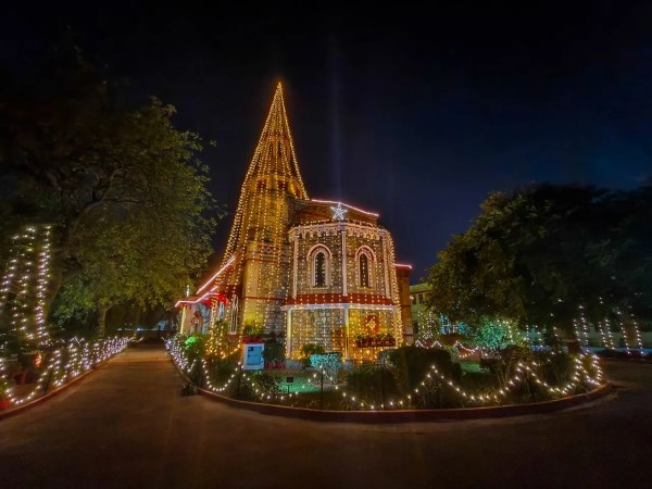 Churches and home ready for christmas 