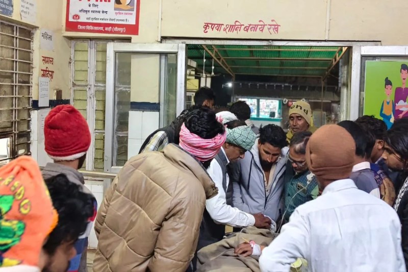 नील गाय से टकराई बाइक,दो युवक घायल Bike collides with Nilgai, two youths injured