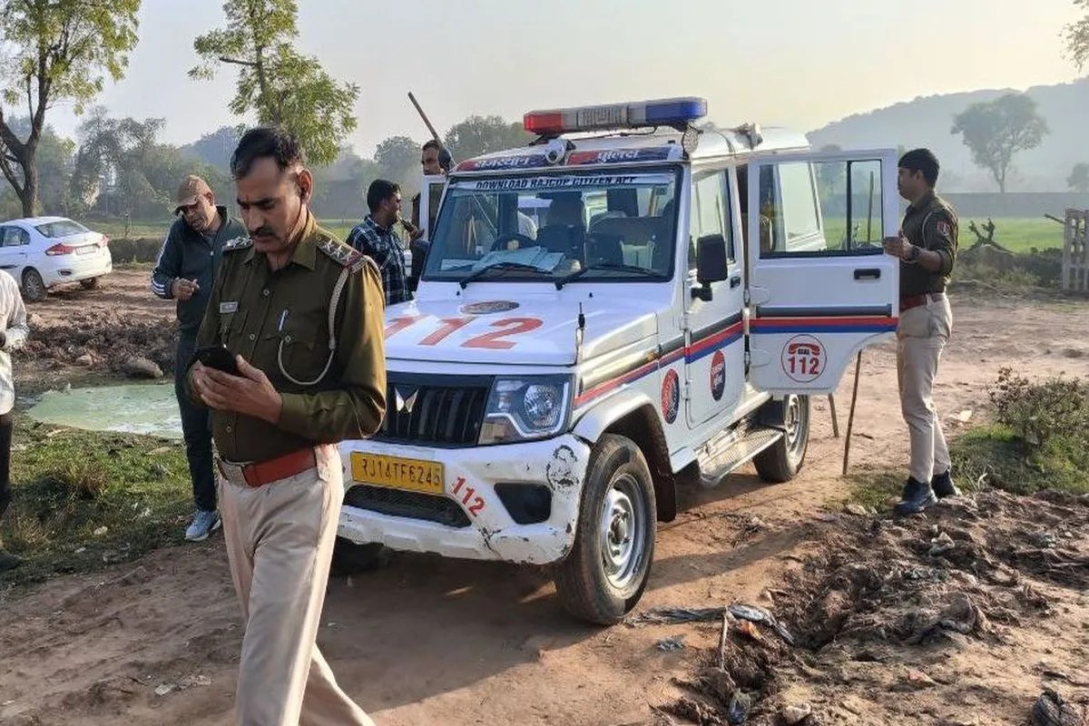 किशोरी के चिल्लाने पर भाग निकला आरोपित बर्खास्त जवान The accused dismissed soldier fled after the girl screamed.