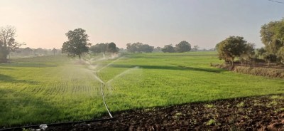 जिले में जैसे-जैसे रबी सीजन की फसलों की सिंचाई और अन्य खेतीहर कार्य बढ़ रहे हैं, बिजली की खपत भी बढ़ रही है।