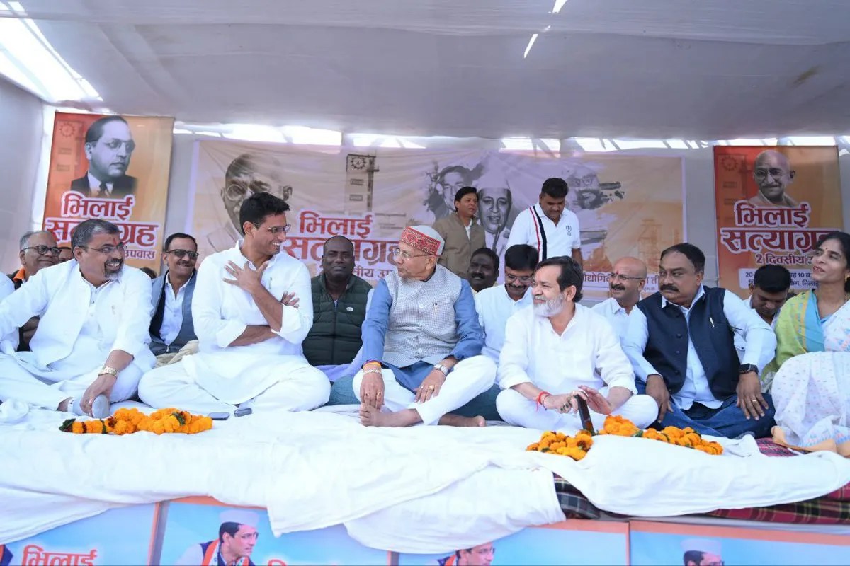 Watch video.. भिलाई विधायक देवेंद्र यादव सत्याग्रह में, शासन व बीएसपी ने बनाई दूरी