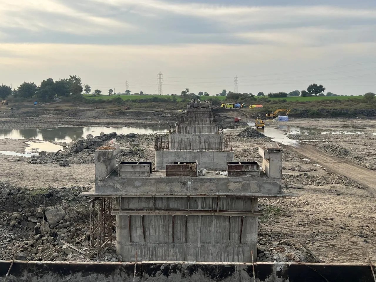 The bridge being built on the Bina river will be ready before the rains, there will be no need to travel to Mandibamora.