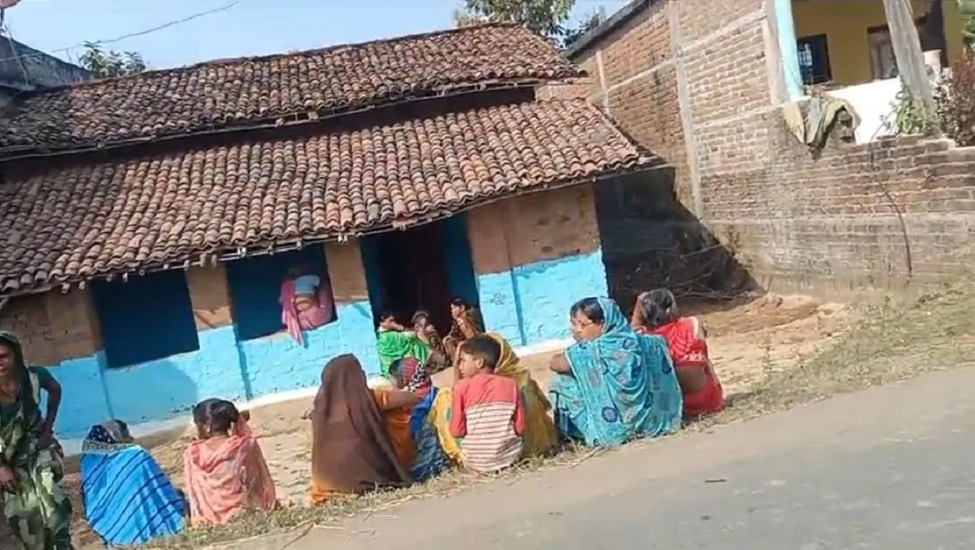 लालबर्रा थाना क्षेत्र के ग्राम साल्हे ला का मामला