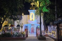 The sounds of "Happy Christmas" echoed in Bhilwara, as people exchanged greetings.