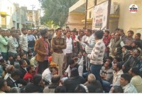 Bikaner Shri Dungargarh area woman was gang-raped and murdered family members refused to accept her body staged a protest