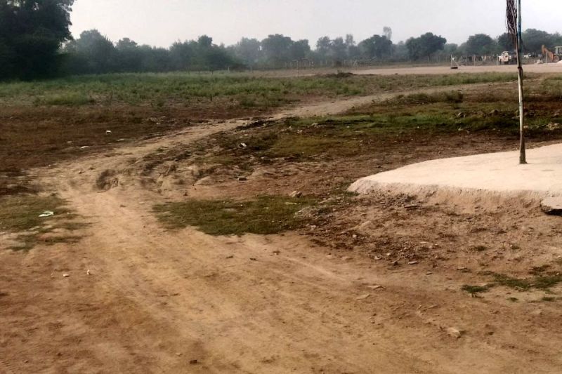 खेल मैदान दुर्दशा का शिकार, जिम्मेदार नहीं दे रहे ध्यान