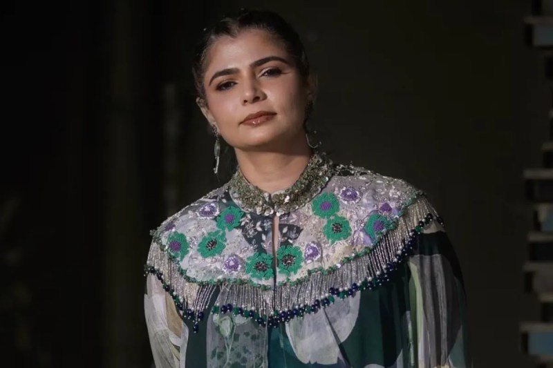 Chinmayi Sripada Morphed Nude Photo viral and received threat call singer share video