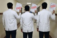 Dausa-3-Doctor-Detained