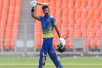 Karnataka vs Puducherry in VHT 2025-26