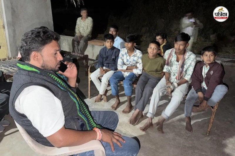 Dungarpur MLA Anil Kumar Katara conducted a surprise inspection of hostel and removed warden