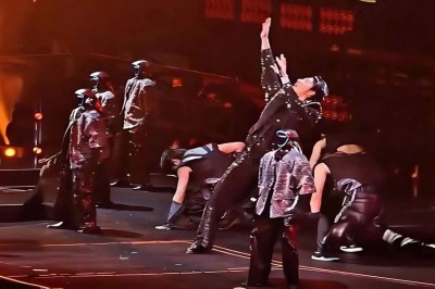 Humanoid Robots Dance